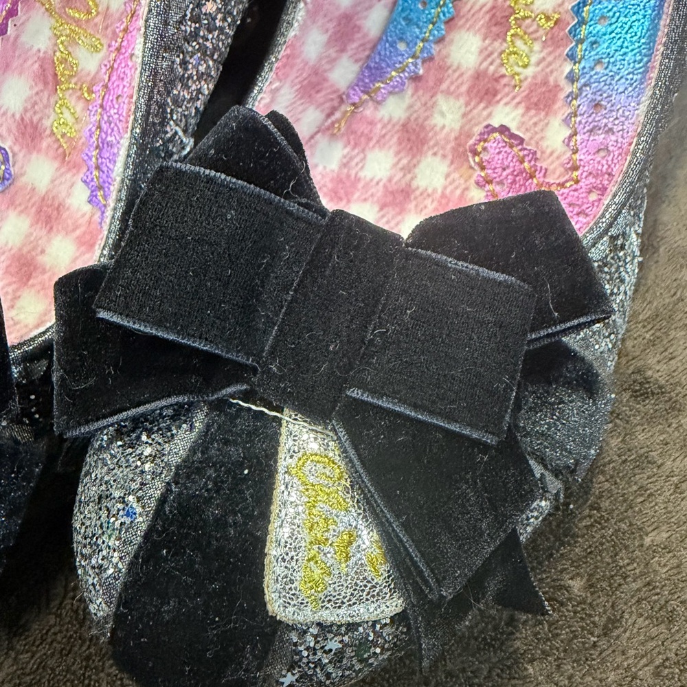 Irregular Choice silver and black glitter shoes - Picture 3 of 7